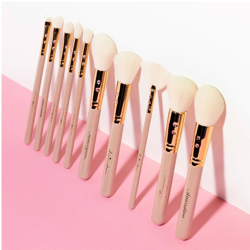 Slmiss Glam. Silver marble brush set. Brand new. “Boss babe” set.